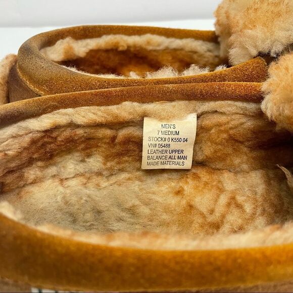 L.L Bean Men’s Wicked Good Leather Sheep Wool Lined Moccasin Slippers - Picture 10 of 15